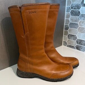 Teva Capistrano Waterproof Leather Mid Calf Boot
